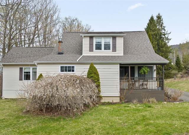 Property at 2713 Glenwood Rd, Vestal, NY 13850, 4 beds, 1.5 baths