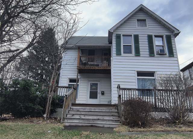 Property at 31 Tremont Ave, Binghamton, NY 13903, 3 beds, 1.5 baths