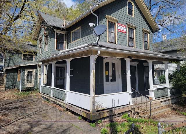 Property at 1 Arthur St, Binghamton, NY 13905, 6 beds, 5 baths