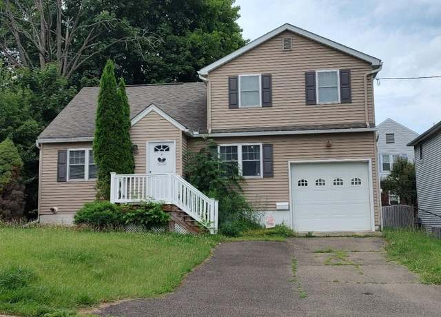 Property at 2405 Jenkins St, Endwell, NY 13760, 4 beds, 2 baths