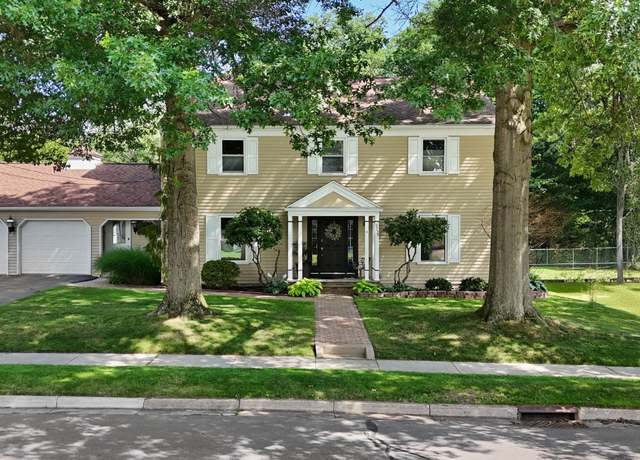 Property at 2739 Alexander St, Endicott, NY 13760, 4 beds, 3.5 baths