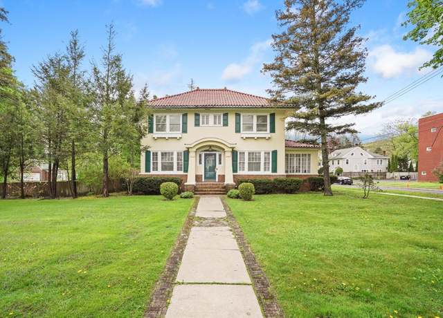 Property at 89-91 Riverside Dr, Binghamton, NY 13905, 5 beds, 3.5 baths