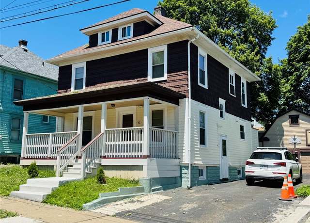 Property at 41 Dennison Ave, Binghamton, NY 13901, 5 beds, 3.5 baths