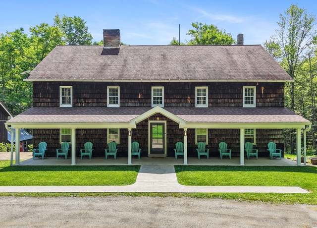 Property at 407 Worrick Pond Rd, Brackney, PA 18812, 6 beds, 3.5 baths