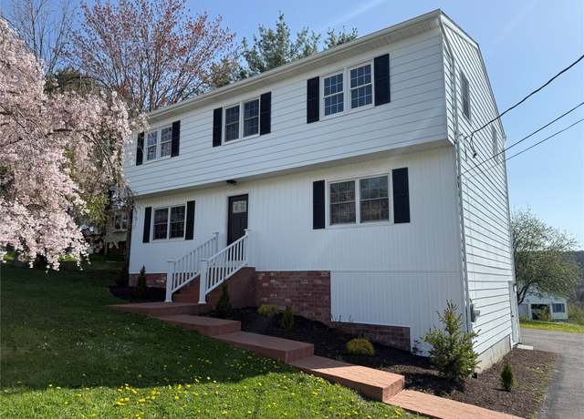 Property at 1342 Farm To Market Rd, Endwell, NY 13760, 4 beds, 2.5 baths