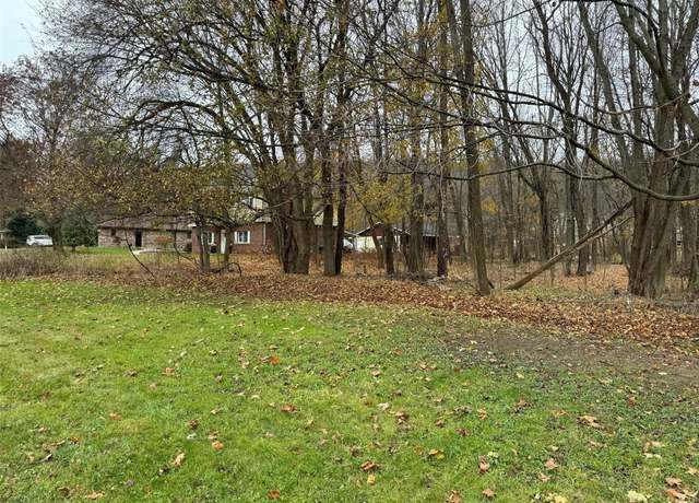Property at 12 Barney Ct, Binghamton, NY 13903