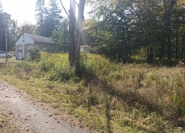 Property at 12 Wagon Wheel Rd, Windsor, NY 13865