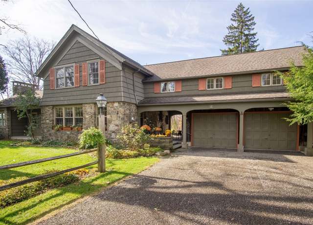 Property at 59 Anoka Rd, Binghamton, NY 13905, 3 beds, 2 baths