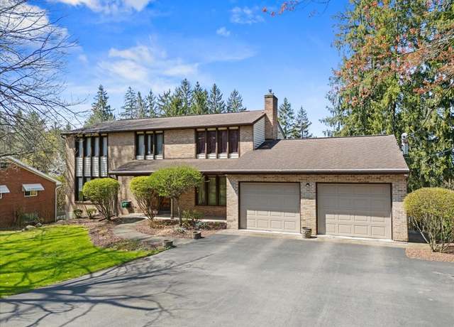 Property at 132 Chalburn Rd, Vestal, NY 13850, 4 beds, 3.5 baths