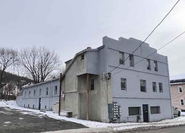 Property at 92 Glenwood Ave, Binghamton, NY 13903, 13 beds, 13 baths