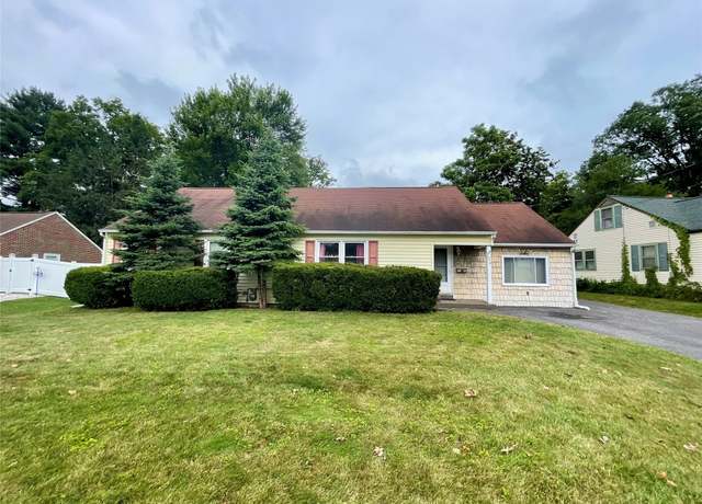 Property at 1219 Mead Rd, Binghamton, NY 13901, 4 beds, 2 baths