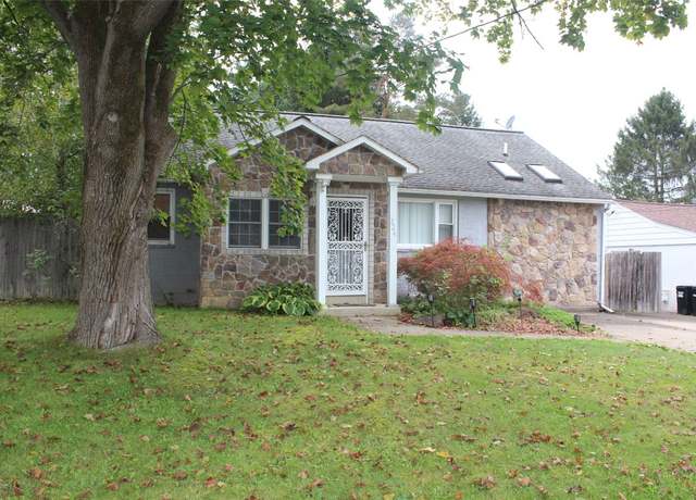 Property at 224 Reese Ave, Vestal, NY 13850, 4 beds, 3 baths