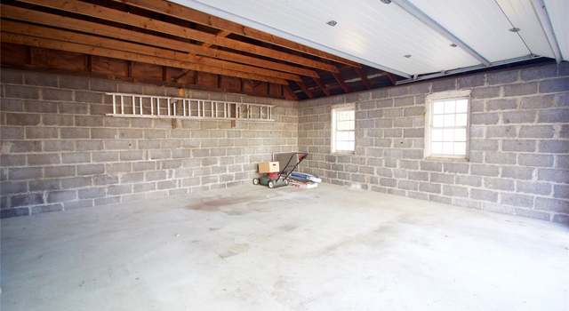 Photo of 327 Riverside Dr, Binghamton, NY 13905