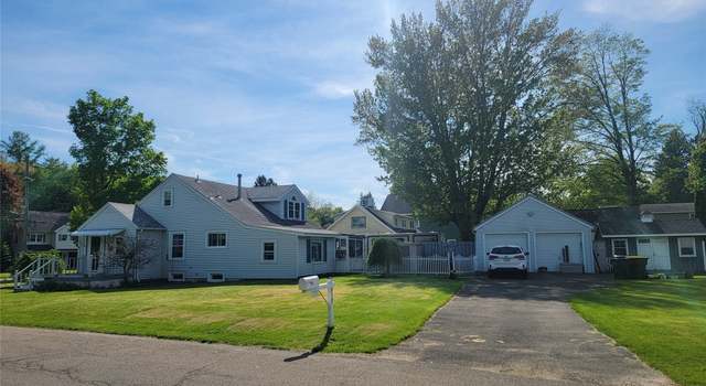 Photo of 919 River Rd, Binghamton, NY 13901