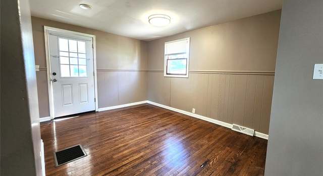 Photo of 124 N Harrison St, Johnson City, NY 13790