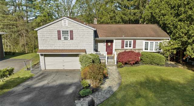Photo of 3 Lawson Ct, Binghamton, NY 13905