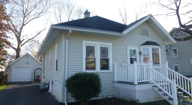 Photo of 412 June St, Endicott, NY 13760