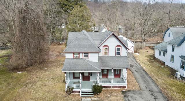 Photo of 425 Front St, Owego, NY 13827
