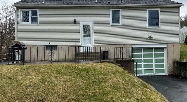 Photo of 300 Anderson Rd, Vestal, NY 13850