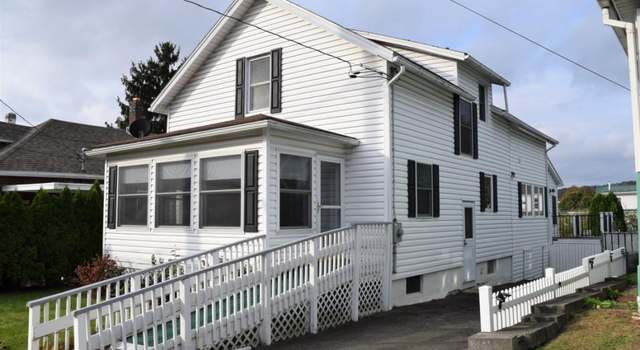 Photo of 113 Hayes Ave, Endicott, NY 13760