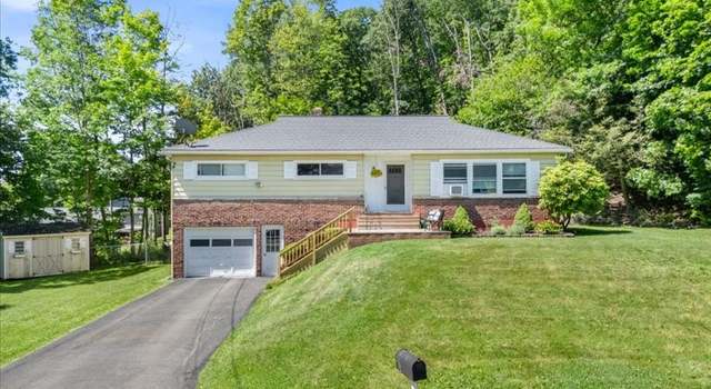 Photo of 1007 May St, Endicott, NY 13760
