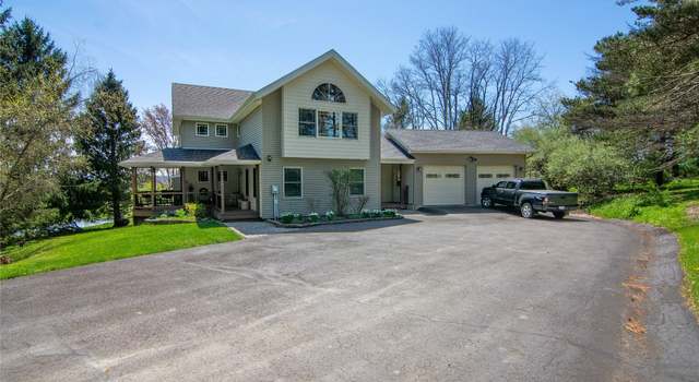 Photo of 205 Old State Rd, Binghamton, NY 13904