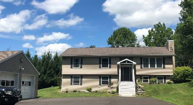 Photo of 3745 Sally Piper Rd, Endicott, NY 13760