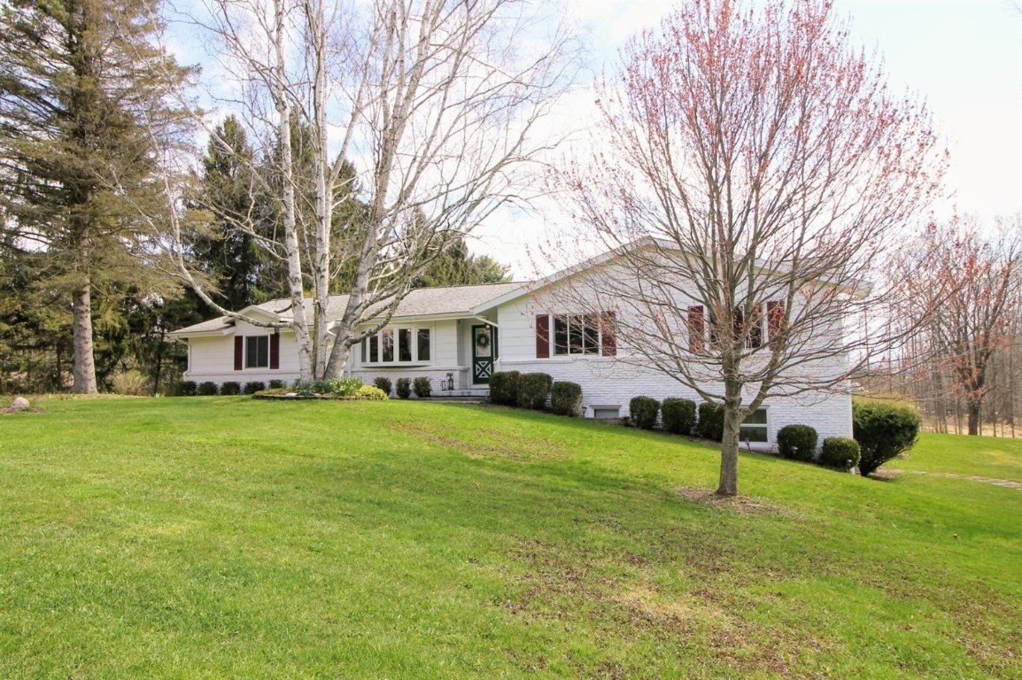 3 Woodgate Ln, Enfield, NY 14850 MLS IB401917 Redfin