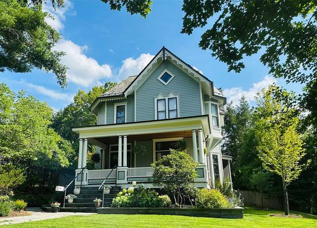 Property at 423 E Seneca St, Ithaca, NY 14850, 5 beds, 4 baths