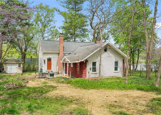 Property at 134 Pearsall Pl, Ithaca, NY 14850, 3 beds, 1 bath
