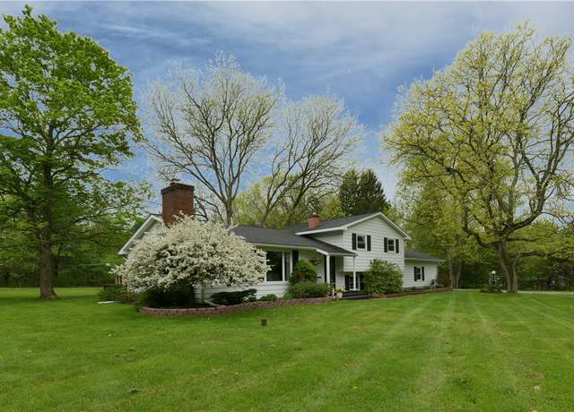 Property at 9 Maple Dr, Lansing, NY 14882, 4 beds, 2 baths