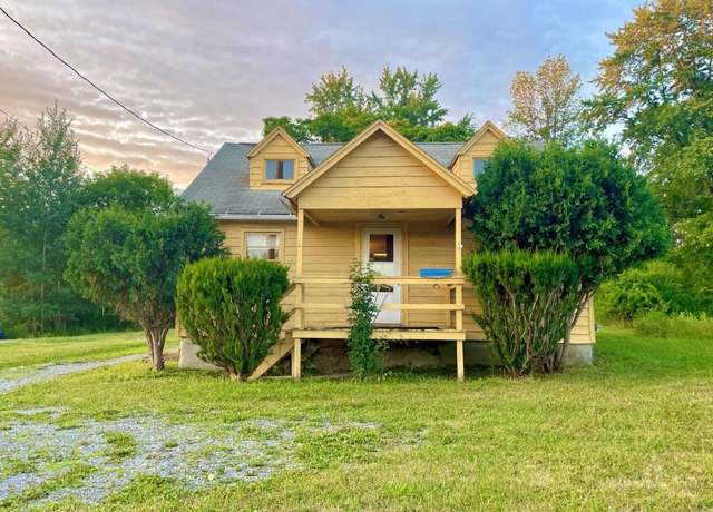 Property at 90 Ridge Rd, Lansing, NY, 3 beds, 1 bath