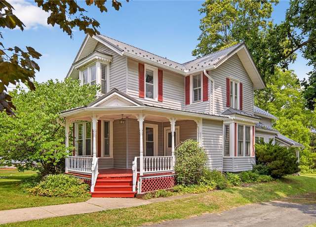 Property at 30 Washington St, Ulysses, NY 14886, 3 beds, 1.5 baths