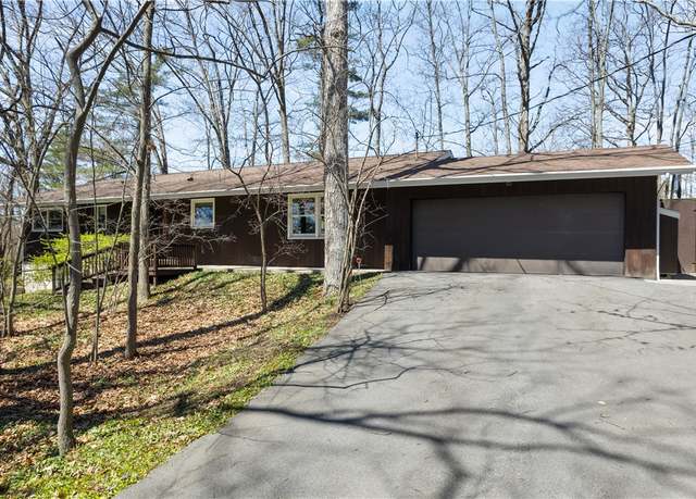 Property at 316 Comstock Rd, Ithaca Town, NY 14850, 4 beds, 3 baths