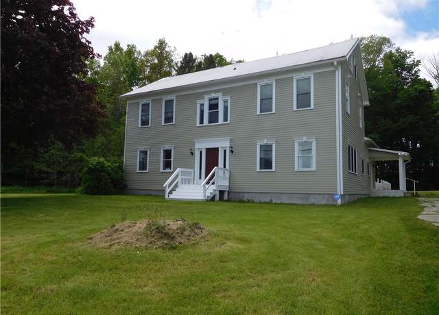 Property at 424 Lansingville Rd, Lansing, NY 14882, 3 beds, 2.5 baths