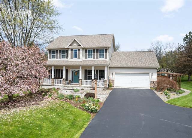 Property at 14 W Meadow Dr, Lansing, NY 14850, 3 beds, 2.5 baths