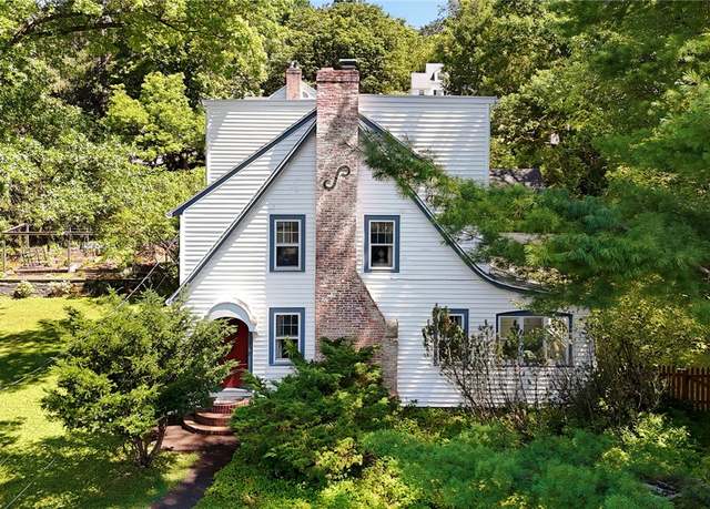 Property at 1304-1306 E State St, Ithaca City, NY 14850, 5 beds, 2.5 baths