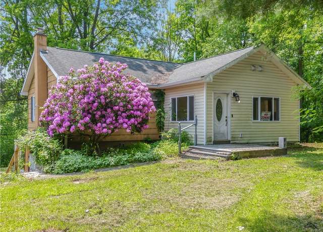 Property at 2084 Slaterville Rd, Caroline, NY 14850, 5 beds, 2.5 baths