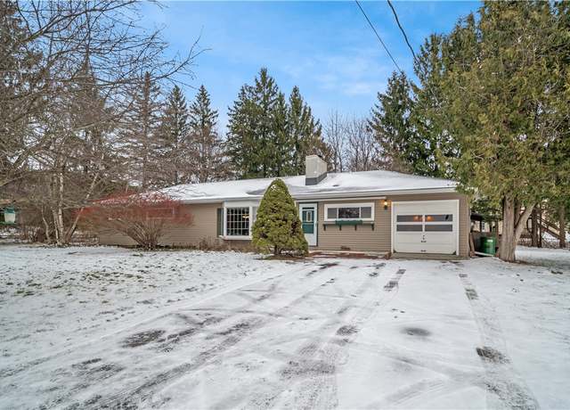 Property at 1053 Warren Rd, Lansing, NY 14850, 4 beds, 1 bath