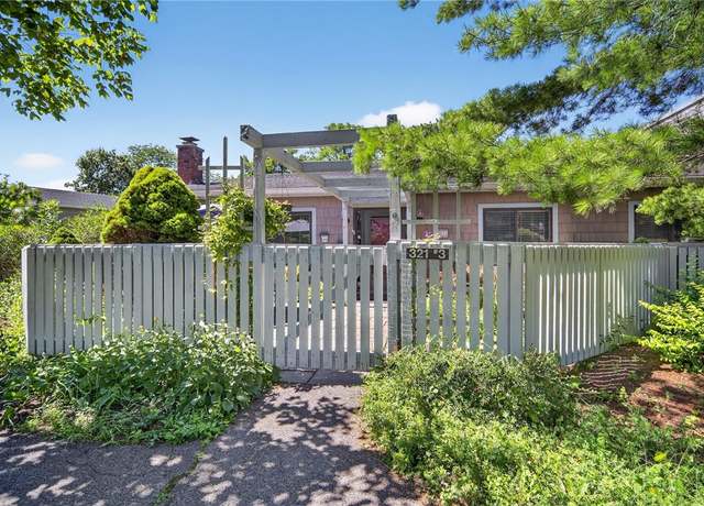 Property at 321 Strawberry Hill Cir #3, Lansing, NY 14850, 3 beds, 2 baths
