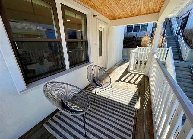 Property at 215 W Spencer St Unit A2, Ithaca City, NY 14850, 2 beds, 2.5 baths