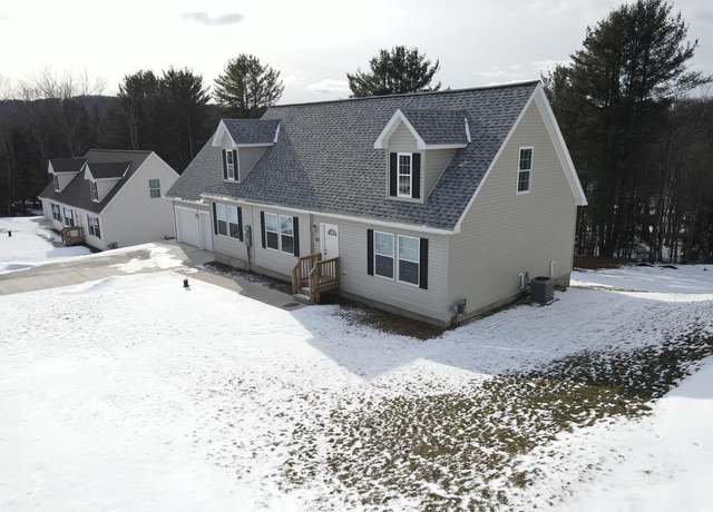 Property at 40 Scotch Pine Ln, Horseheads, NY 14838, 4 beds, 4 baths