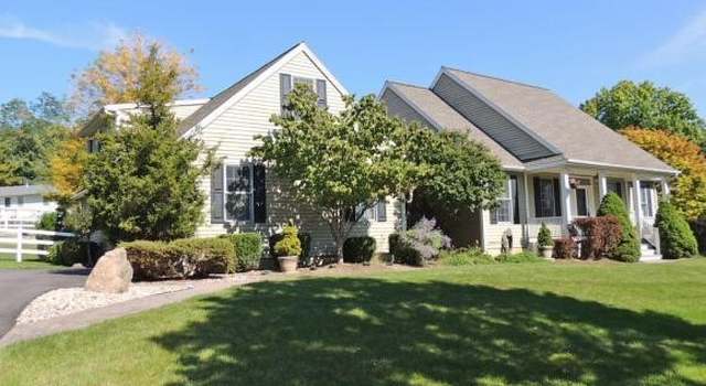 Photo of 2 Cliff Park Cir, Ithaca, NY 14850