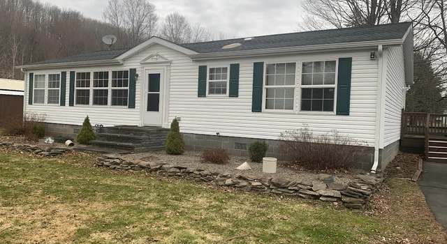 Photo of 3 Bennett St, Cortlandville, NY 13101