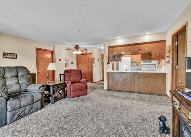 Property at 1501 3rd St. St SW #210, Waverly, IA 50677, 2 beds, 2 baths