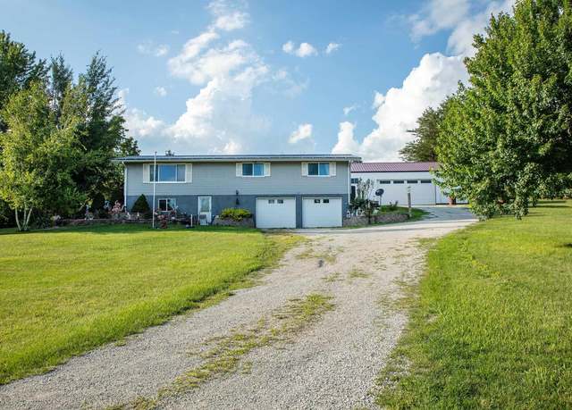 Property at 9141 Brandon Rd, Laporte City, IA 50651, 3 beds, 1.5 baths