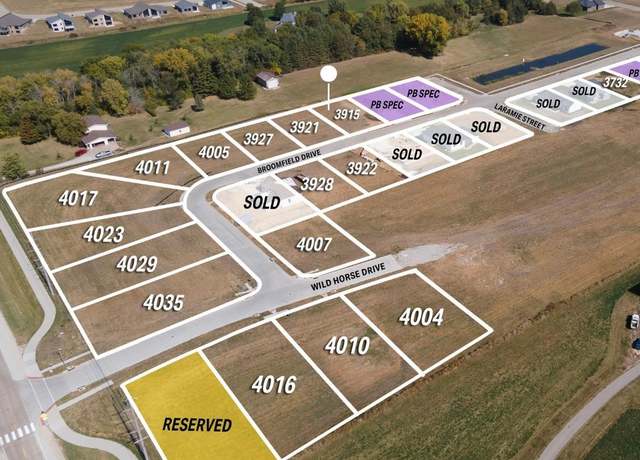 Property at 3915 Broomfield Dr, Cedar Falls, IA 50613