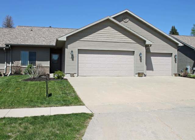Property at 230 Schumacher Blvd, Denver, IA 50622, 3 beds, 2 baths
