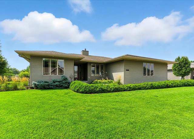 Property at 4320 Harvest Ln, Cedar Falls, IA 50613, 2 beds, 3 baths