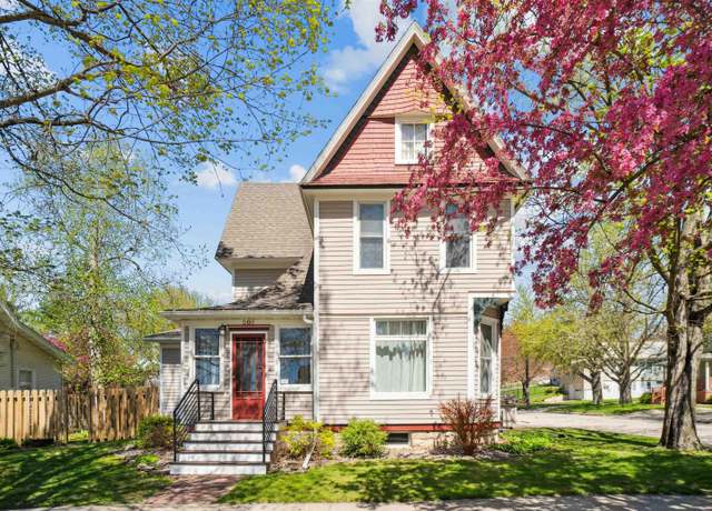 Property at 205 E Bridge St, Elkader, IA 52043, 3 beds, 1.5 baths